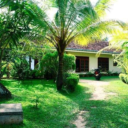 Lilac Garden Mirissa Велигама Экстерьер фото